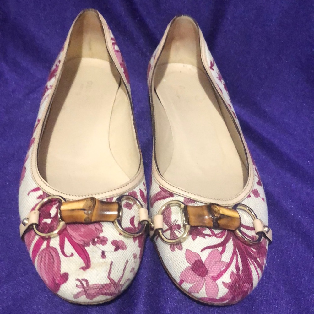 Pink floral Gucci flats 10